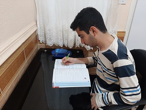 گفتگو با امیرعلی حسینی فرد؛ عضو باشگاه هزارتایی از خورموج