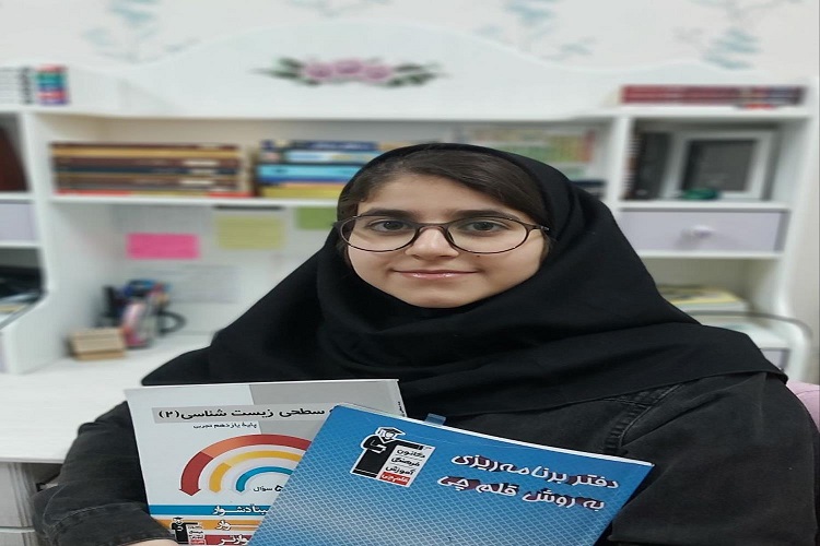 گفتگو با فاطمه حسین پناه، پاسخ به 500 سوال صحیح