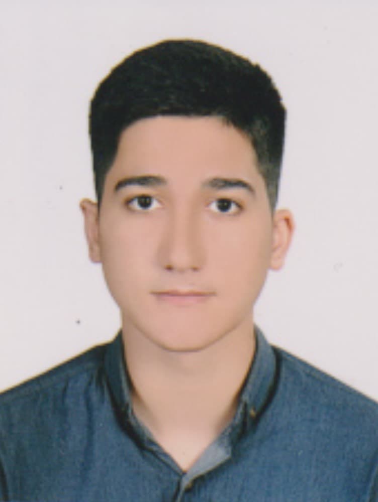 گفت و گو با یاسین دشتیان ؛ قهرمان پیوستگی پایه دوازدهم تجربی