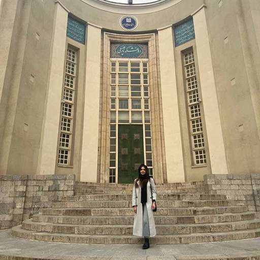 گفت و گو با هلنا منجمی رتبه 77 کنکور