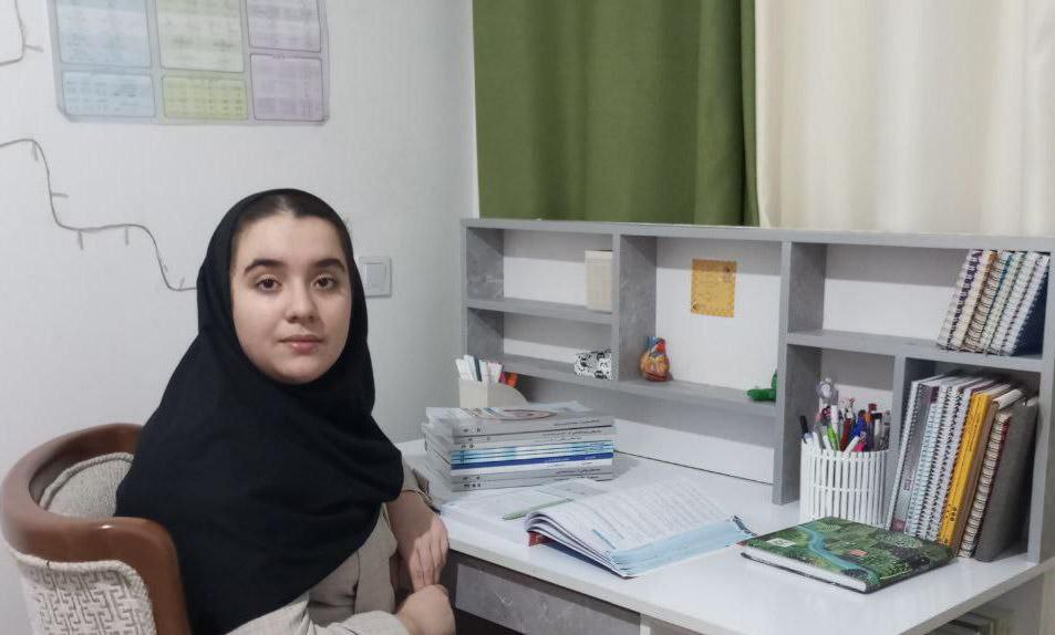 گفت وگو با کیانا توفیقی ؛ عضو باشگاه هزارتایی ها