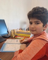 گفتگو با محمد صمدی عباسی دانش آموز برتر ششم ابتدایی از ملکان