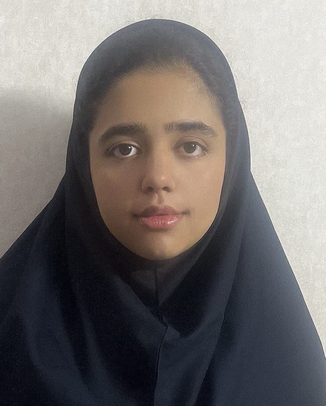 گفتگو با نگین شاه زیدی دانش آموز مقطع یازدهم تجربی