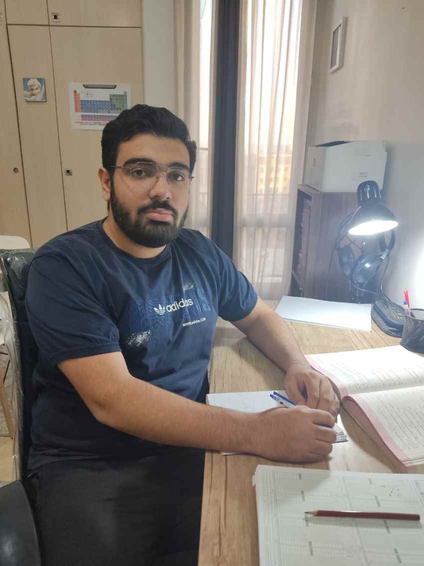 گفتگو با محمدصدرا عطایی قهرمان پیشرفت دوازدهم ریاضی