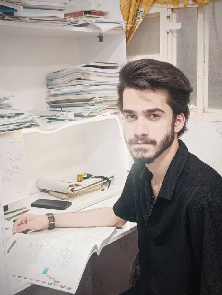 گفت وگو با علی یزدانی فر باشگاه500تایی دوازدهم تجربی از دره شهر