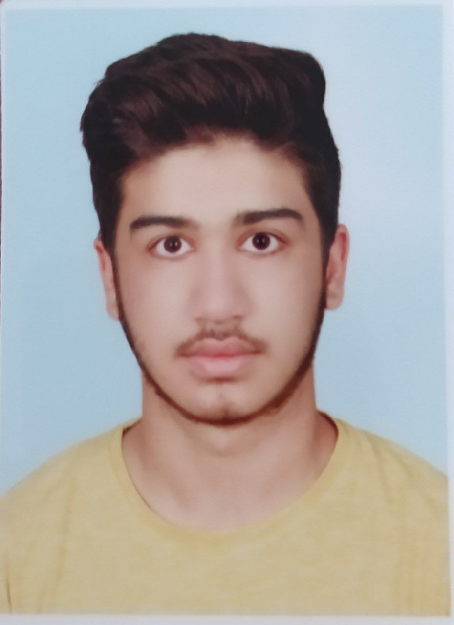 گفت‌وگو با محمدرضا میرزابیگی دوازدهم تجربی از کرمانشاه