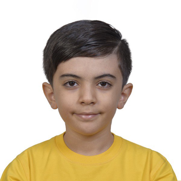 گفت و گو با مانی فامیل باغستانی پایه پنجم از همدان