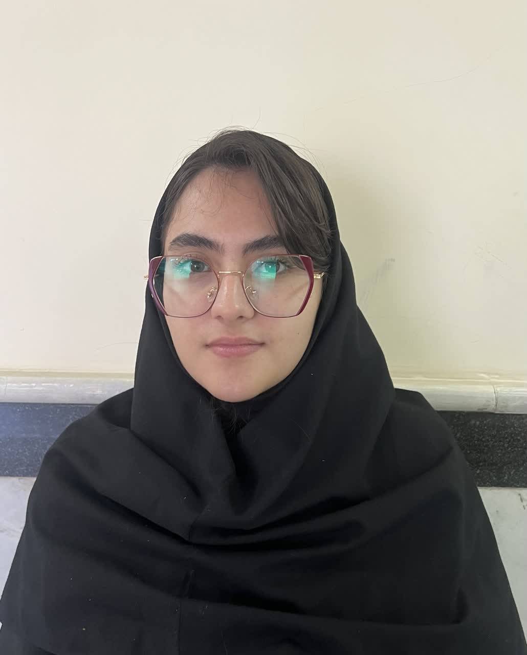 گفتگو با غزل فرزانه دوازدهم تجربی با 645 پاسخ صحیح از اردبیل