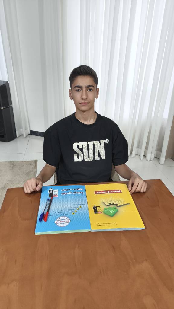 گفت و گو با طاها جلوخانی ؛ پایه نهم