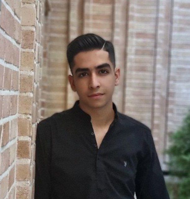 گفت وگو با عرشیا محمدی ؛دانش آموز برتر دوازدهم انسانی