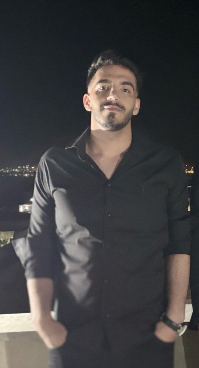 گفت و گو با محمد قناعتی دانشجوی پزشکی دانشگاه تهران