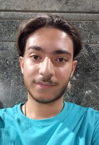 گفت وگو با سیدمصطفی سجادی فر؛ دانش آموز برتر نهم از بیرجند