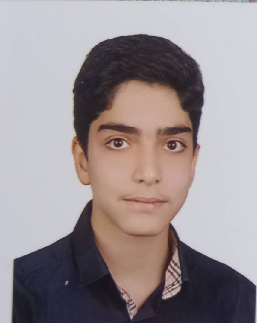 مصاحبه با دانش آموز دوازدهم تجربی امیرعلی ایزد پناه