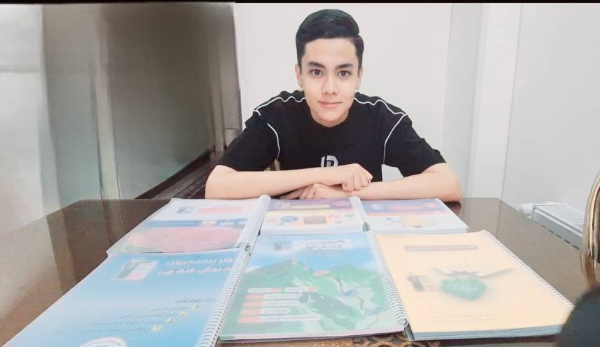 گفت و گو با بنیامین ظفرخواه ؛ پایه نهم