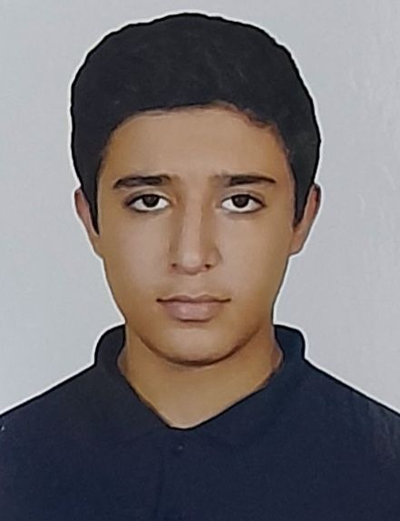 گفتگوبا دانش آموز میرعلی اکبر سیدرضائی عضو باشگاه 1000 تایی