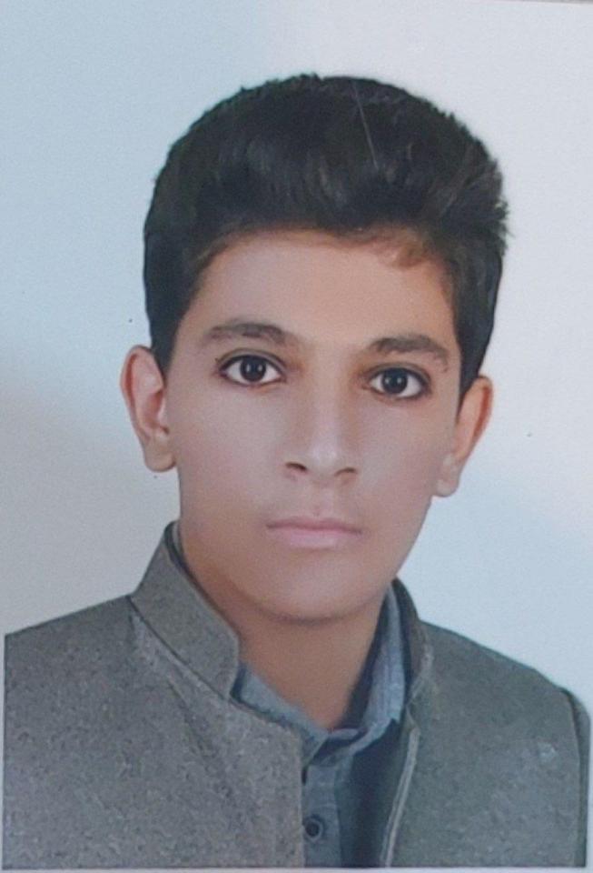 گفتگو با  زانا جولایی از سنندج رتبه  96 منطقه 2 رشته تجربی