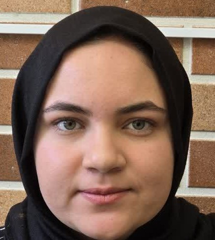 گفت وگو با محدثه سادات بطحایی؛قبولی دانشگاه فرهنگیان