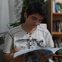 مصاحبه با دانش آموز برتر نهم امیرحسام دالوند