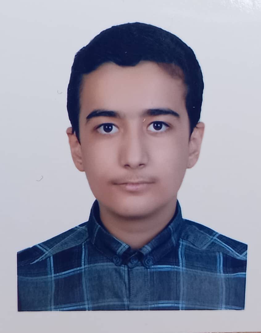 یاسین پاسبانی علاقه به زبان را سر کلاس زبان فهمیدم