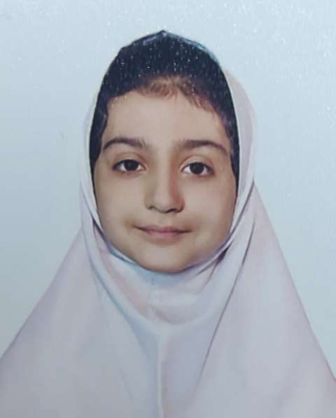 گفتگو با دانش آموز عطرین فقیهی قهرمان تابستان