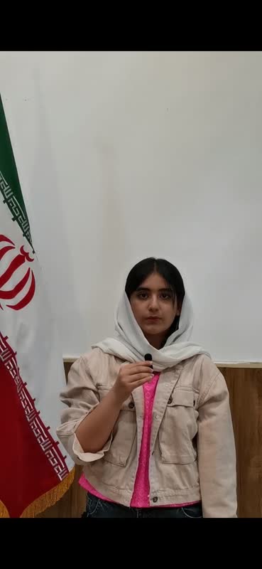 گفت و گو با امیتیس آقاجمالی؛دانش آموز قبولی تیزهوشان ششم 1404