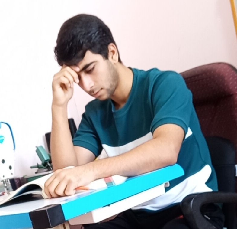 مصاحبه با محمد متین تنسخ دانش آموز برتر تابستان