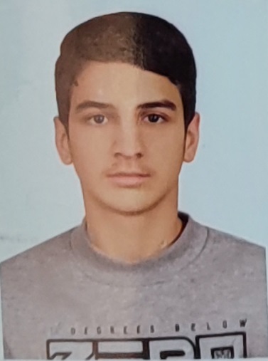 گفتگو با آیدین خرسندی  پایه 12 تجربی دانش آموز برتر