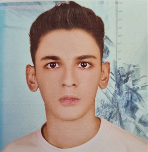 گفت و گو با متین قلعه قوند ؛ یازدهم تجربی