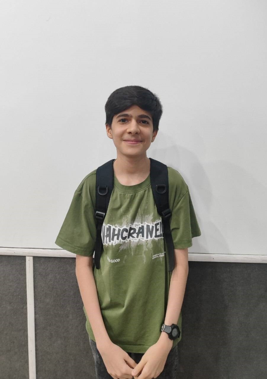 گفتوگو با محمدهادی محمدخانی ؛ عضو باشگاه هفتصدتایی ها