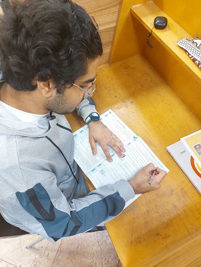 فربد فتحی : قهرمان تابستان، دانش آموز تراز برتر و قهرمان پیشرفت