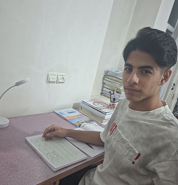 گفت و گو با امیرمحمد عالش نژاد ، قهرمان پیشرفت تحصیلی تابستان