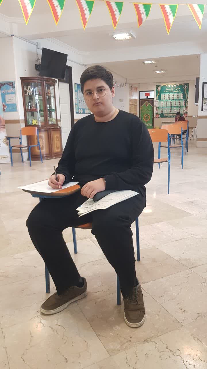 گفت وگو با شایان باباخانی قهرمان تابستان دوازدهم تجربی از مراغه