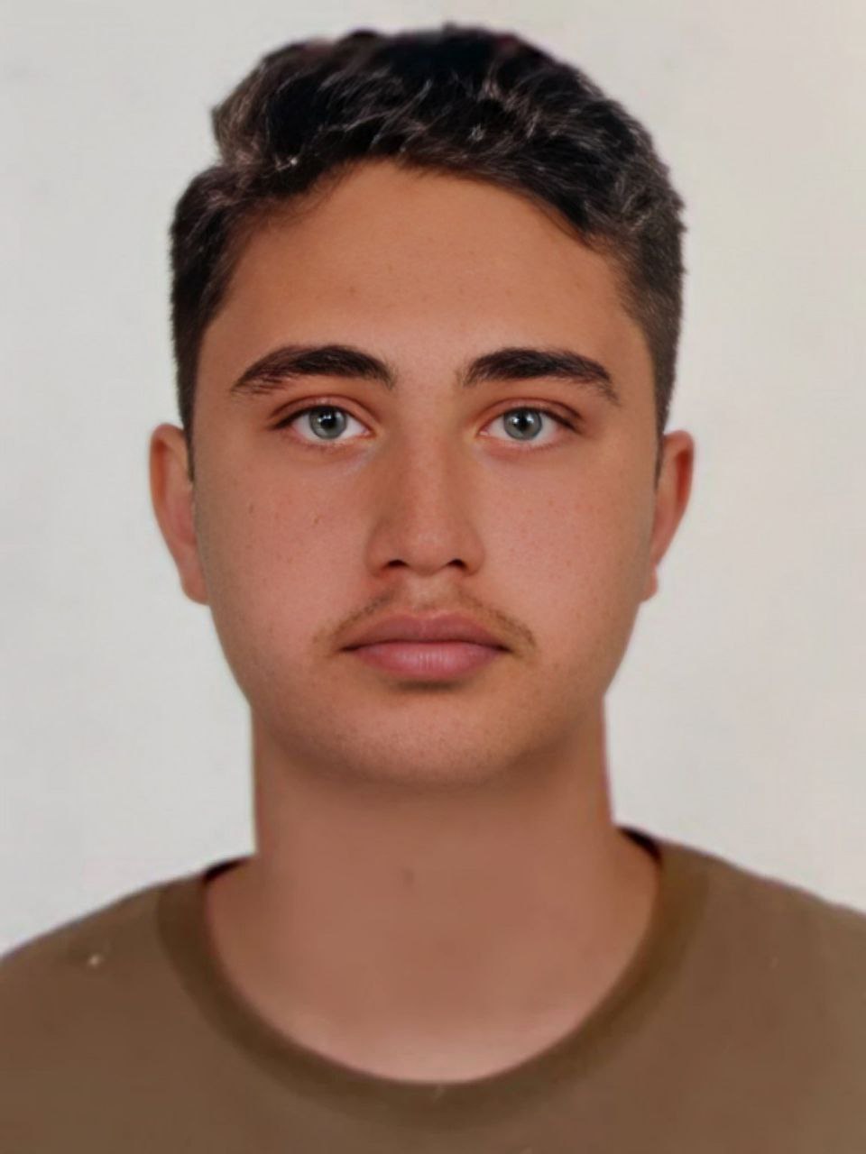 گفتوگو با حامدطارمی دانش آموز پر تلاش پایه یازدهم ریاضی