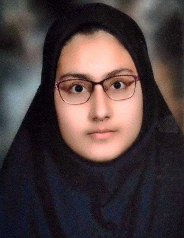 گفت و گو آیدا رستمی کیا رتبه 137منطقه 2 رشته تجربی