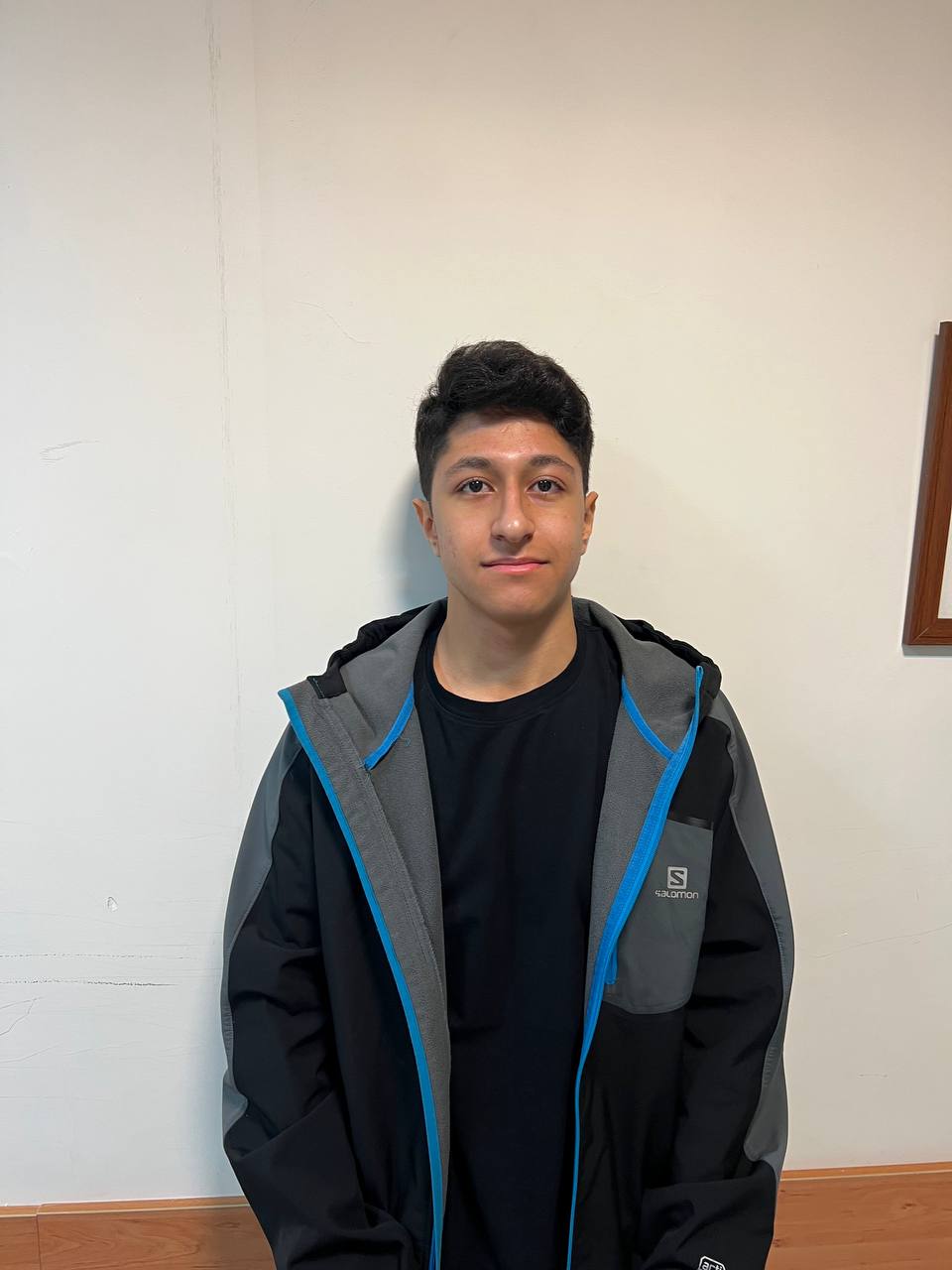 محمدمهدی امیری قهرمان پیشرفت دوازدهم ریاضی