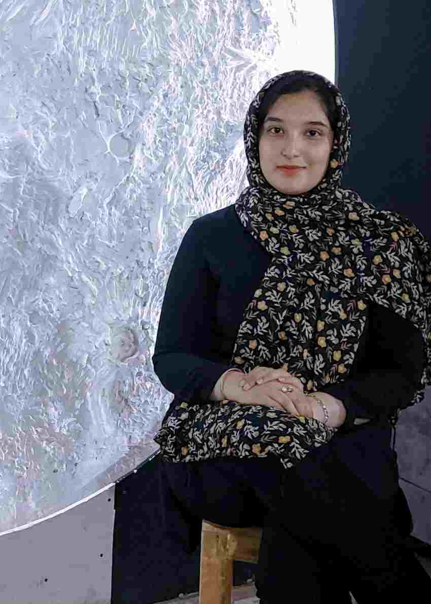 گفتگوبا زهرا صفرپور؛رتبه 881 کنکور تجربی