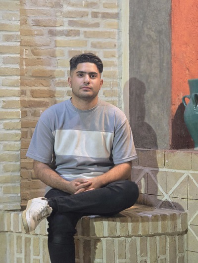 گفتگو با محمدمهدی احمدی محمدآبادی رتبه 19 کنکورهنرستان از سفیدشهر