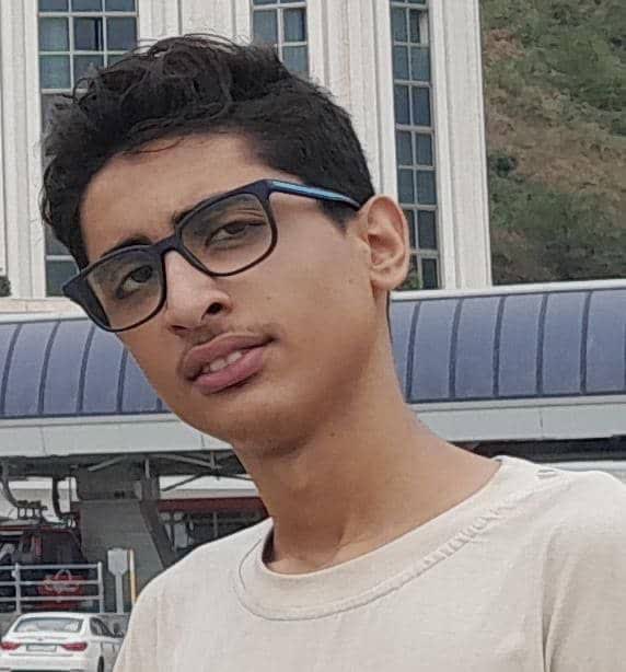 گفت و گو با سیدصدرالدین حسینی؛دانش آموز قبولی تیزهوشان نهم کرج