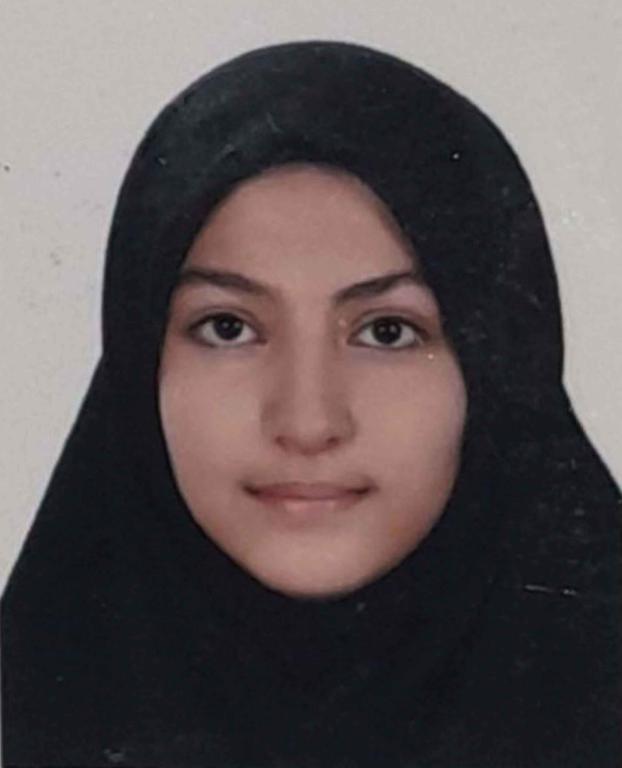 گفت و گو با آتنا عبداللهی دانش آموز موفق