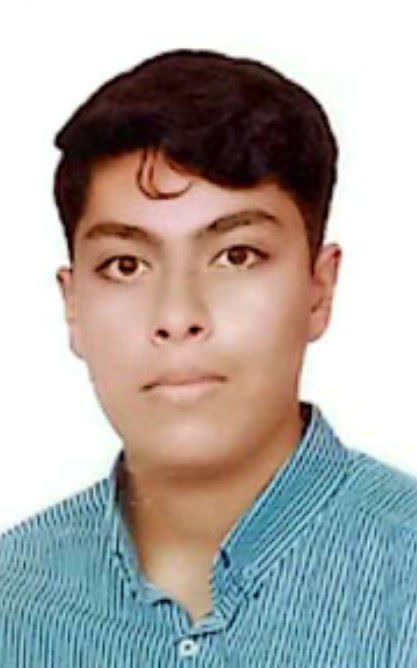 گفتگو با آریا بیات پایه یازدهم تجربی