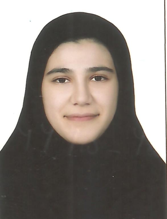 گفتگو با آیسل نور اللهی پایه یازدهم تجربی عضو باشگاه پانصد تایی