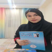 گفتگو و مصاحبه با دینا خدابخش دانش آموز دوازدهم انسانی