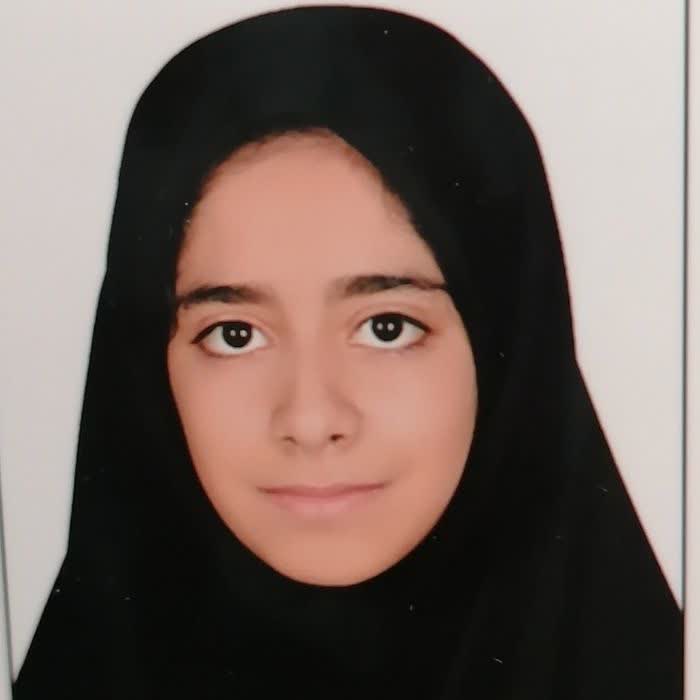 گفت و گو با زینب عبداللهی دانش آموز مقطع نهم