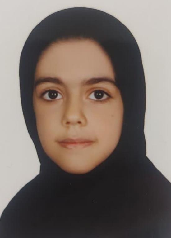 گفت و گو با آیسان خادمی دانش آموز مقطع هفتم
