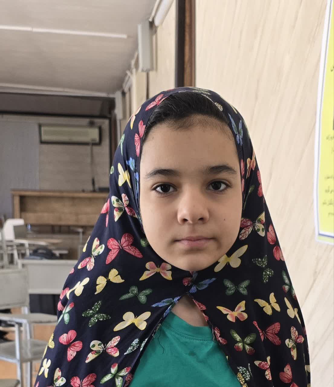 گفتگو با بهار حاج غنی پایه ششم عضو باشگاه 500تائی