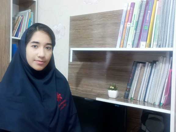 گفت‌وگو با کیانا  قدرتی دهم تجربی از کرمانشاه