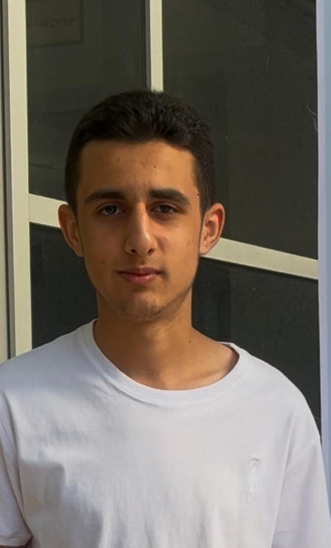 مصاحبه با سید علی‌رضا قاسمی؛ دانش‌آموز پایه نهم از شیراز