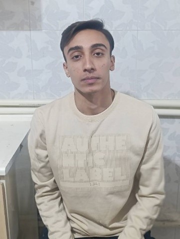 گفتگو با دانش اموز علی پور حسین مقطع دوازدهم تجربی از تبریز