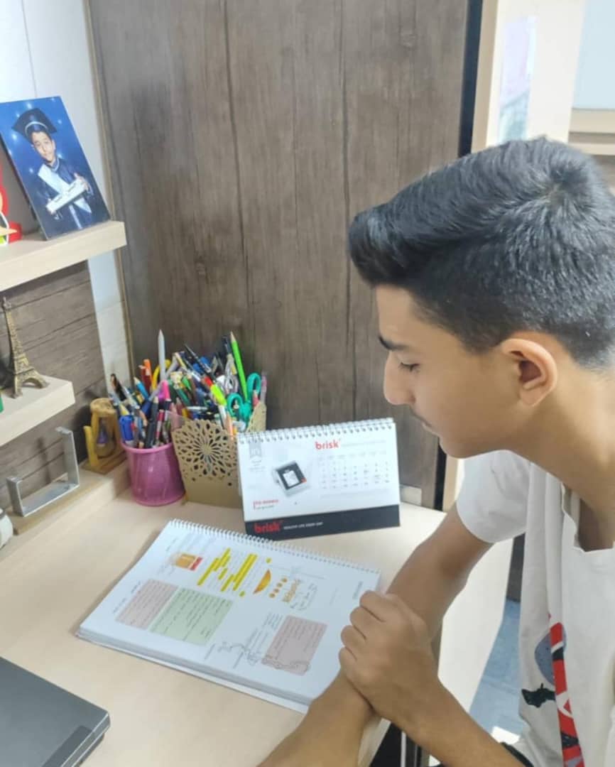 مصاحبه با امیرمحمد اسماعیل‌پور؛ دانش‌آموز پایه دهم تجربی