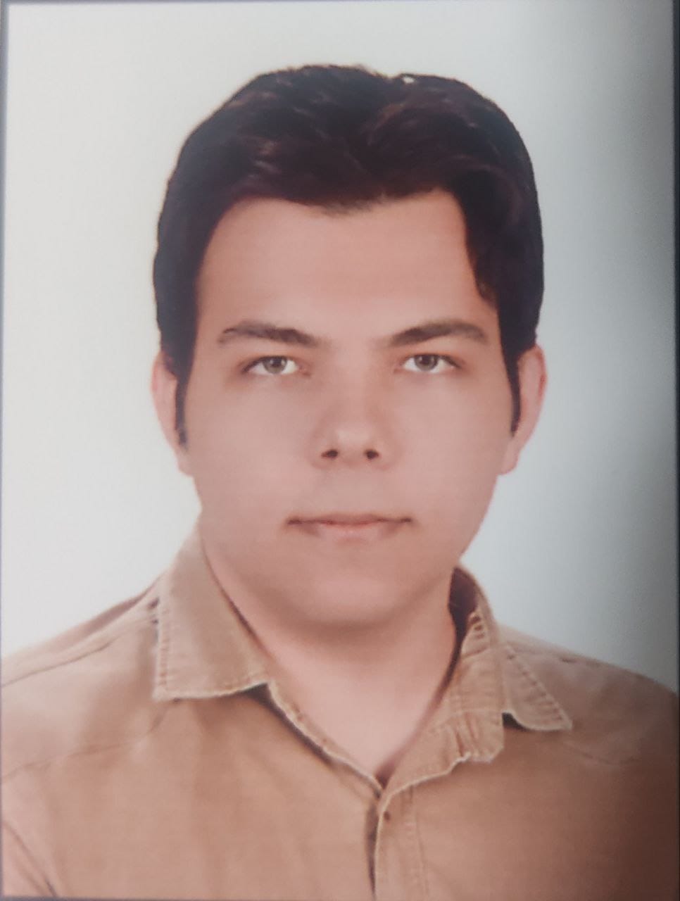 مصاحبه با امیرعلی شفیعی؛ دانش‌آموز پایه دوازدهم تجربی از شیراز